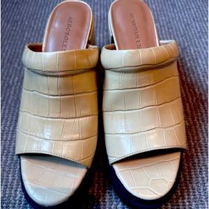 Aerosoles slip on sandals